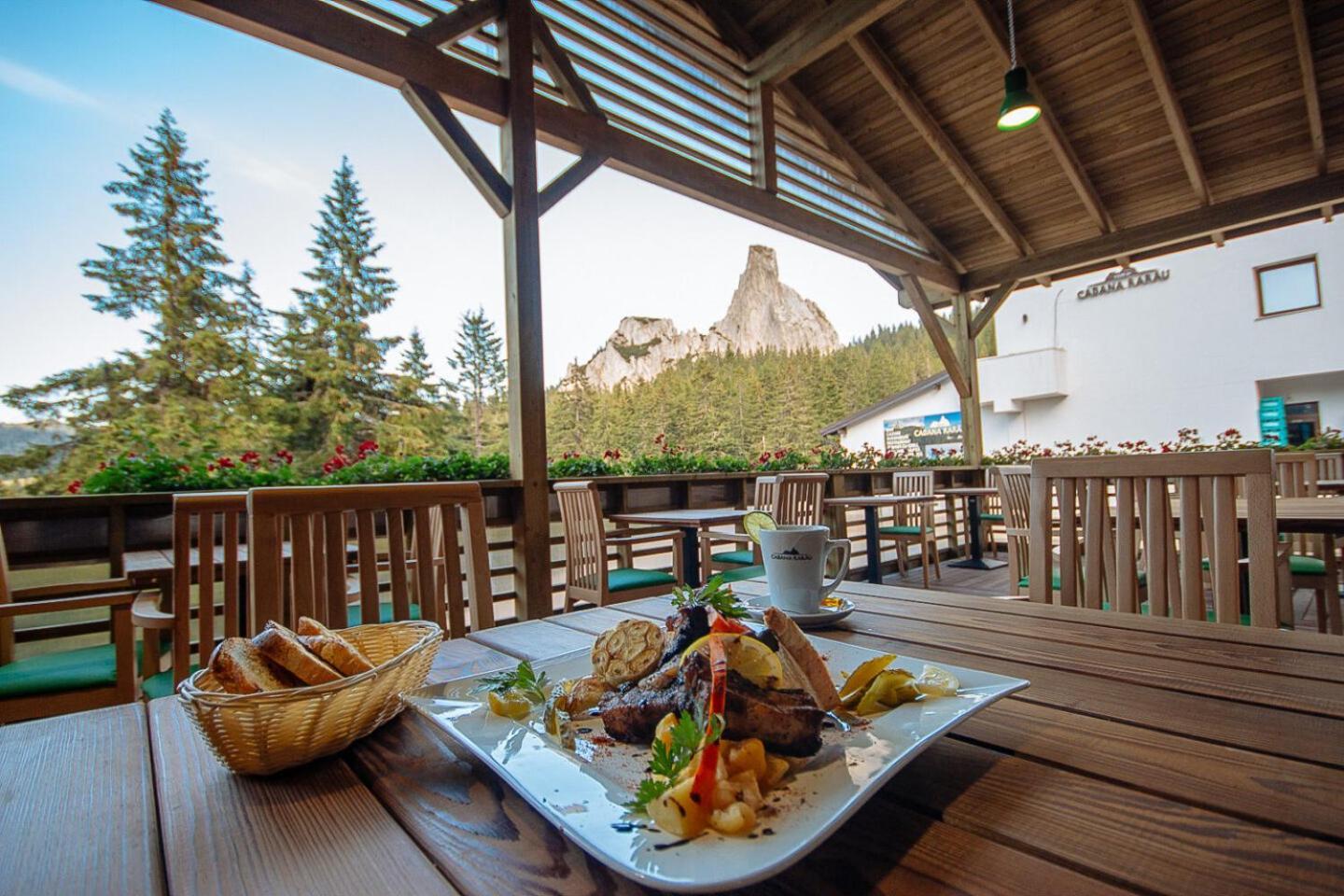 Hotel Alpin Rarau Câmpulung Moldovenesc Exteriér fotografie